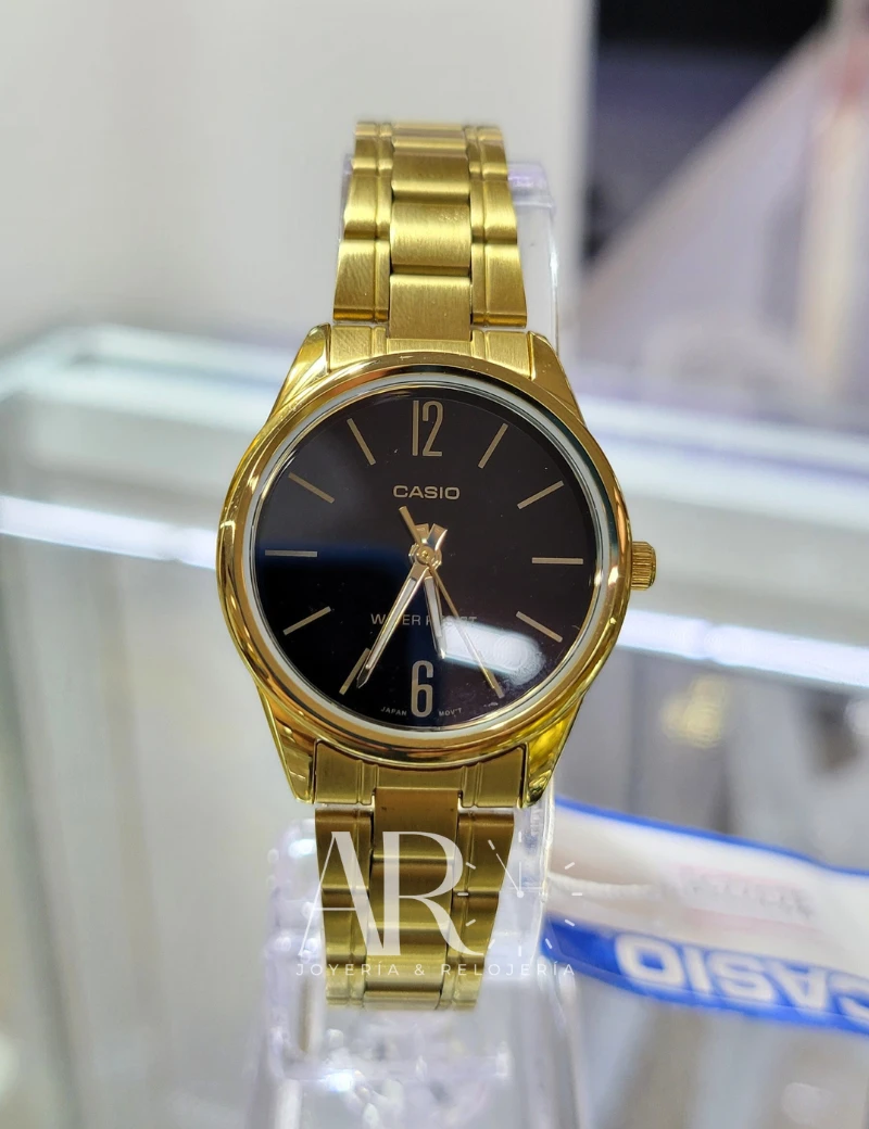 Reloj Casio Ltpv005 Dorado Negro para Mujer