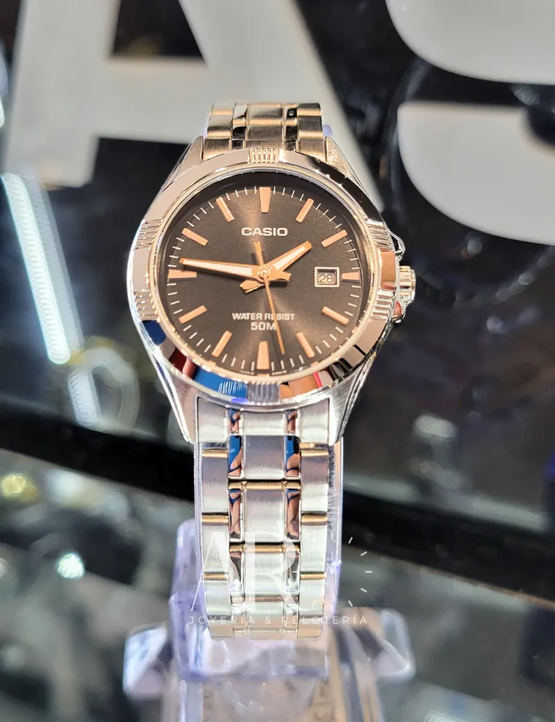 Reloj Casio LTP-1308D-1A2V